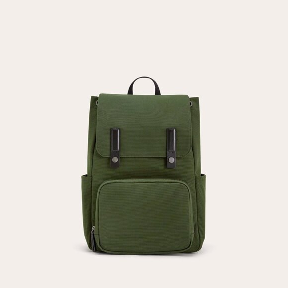 Everlane The Canvas Backpack in Dark Forest - Picture 4 of 12